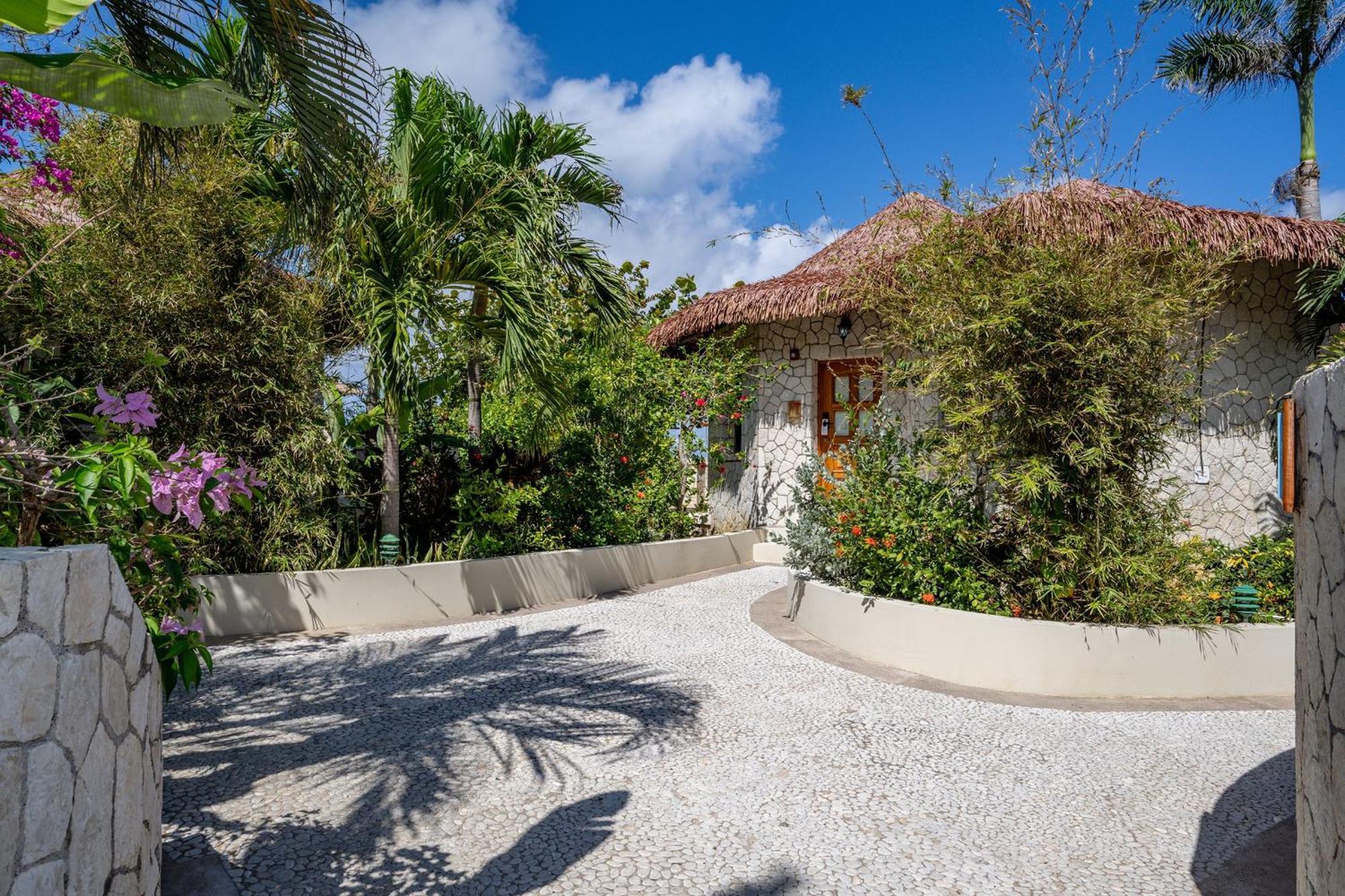 Ocean Cliff Hotel Negril Limited - Adults Only Dış mekan fotoğraf